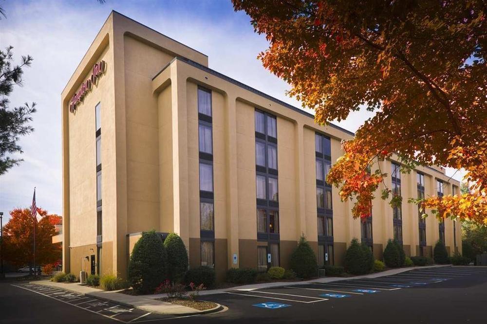 Hampton Inn Asheville - Biltmore Area Екстер'єр фото