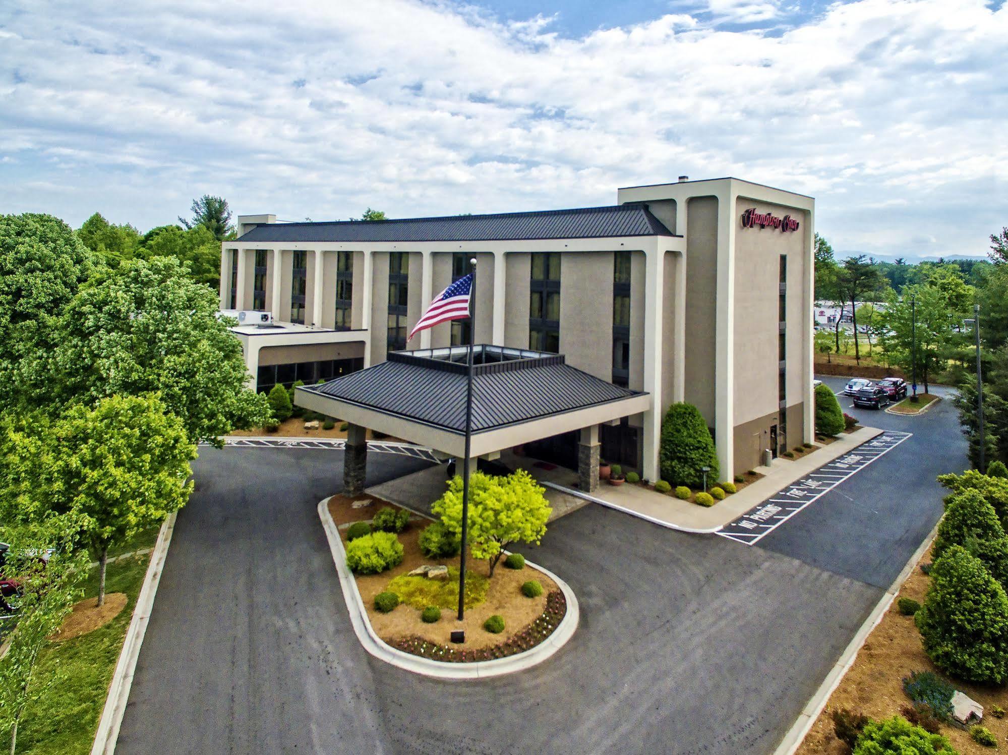 Hampton Inn Asheville - Biltmore Area Екстер'єр фото